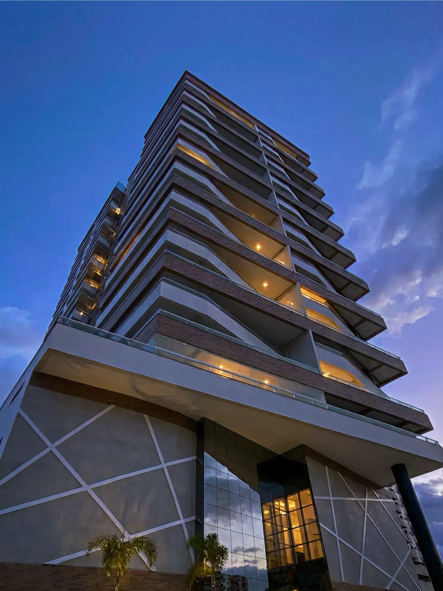 Fachada do empreendimento Priority Residence, da Avenida Construtora